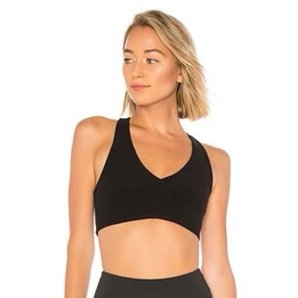 ALO Yoga Alosoft Base V-neck Racerback Sports Bra in Black Sz M